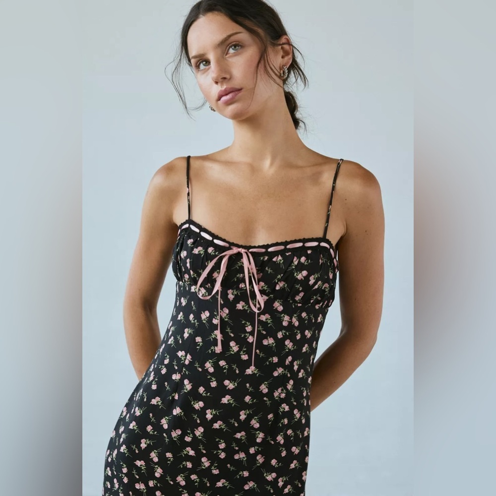 Kiss The Sky Black Floral Maxi Dress Pink Rose Ribbon Milkmaid NWT Large - Picture 4 of 10